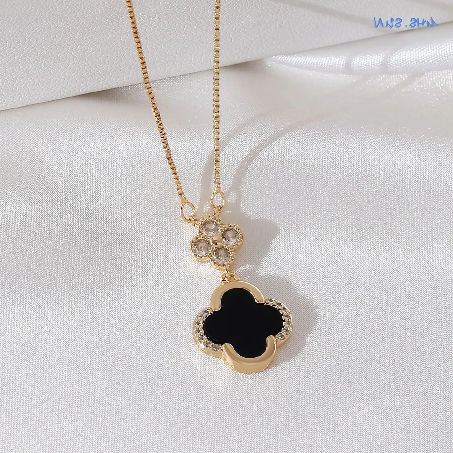 Four Leaf Clover Pendant Necklace