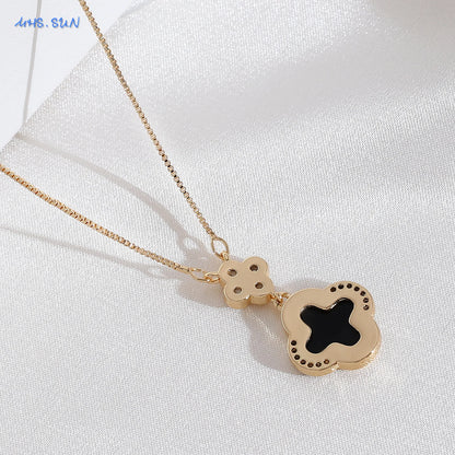 Four Leaf Clover Pendant Necklace